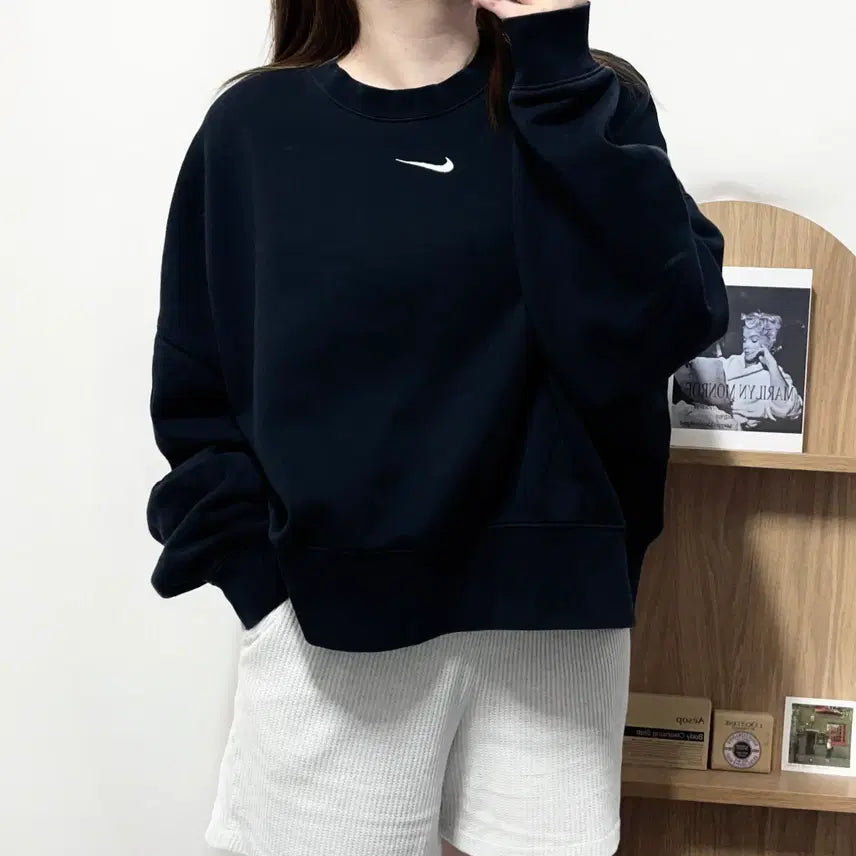 [BUNJANG] Nike Black Center Swoosh Fleece Sweatshirt [L] / 나이키 블랙 중앙스우시 기모 맨투맨 [ L ]