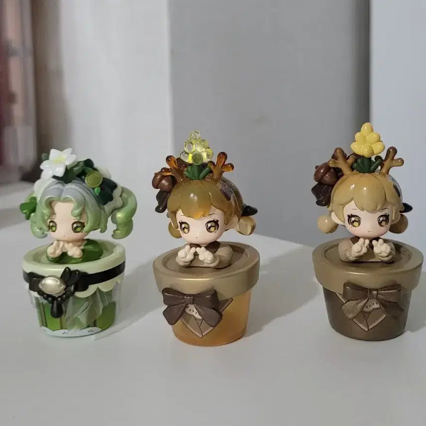 [BUNJANG] Re:Zero Emilia Miracle Garden Figure / 에밀리아 미라클 가든 피규어