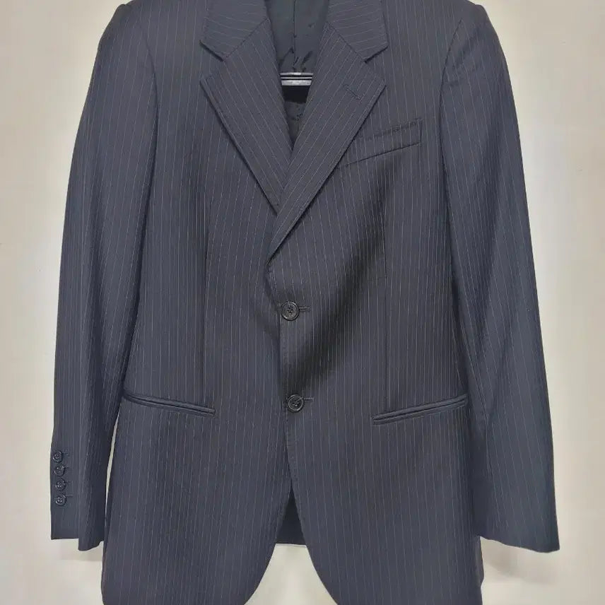 [BUNJANG] Emporio Armani Navy Stripe Suit Set - Size 48 / 엠포리오 아르마니 네이비 스트라이프 정장 세트 48