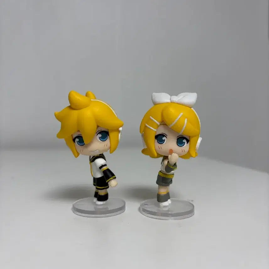 [BUNJANG] Vocaloid Kagamine Rin & Len Figure Set / 보컬로이드 카가미네 린, 카가미네 렌 피규어
