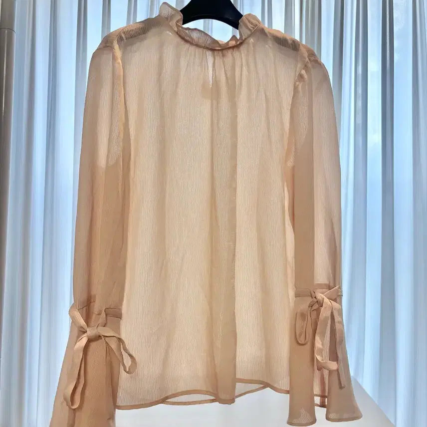 [BUNJANG] Mixxo Ribbon Detail Blouse / 미쏘 블라우스