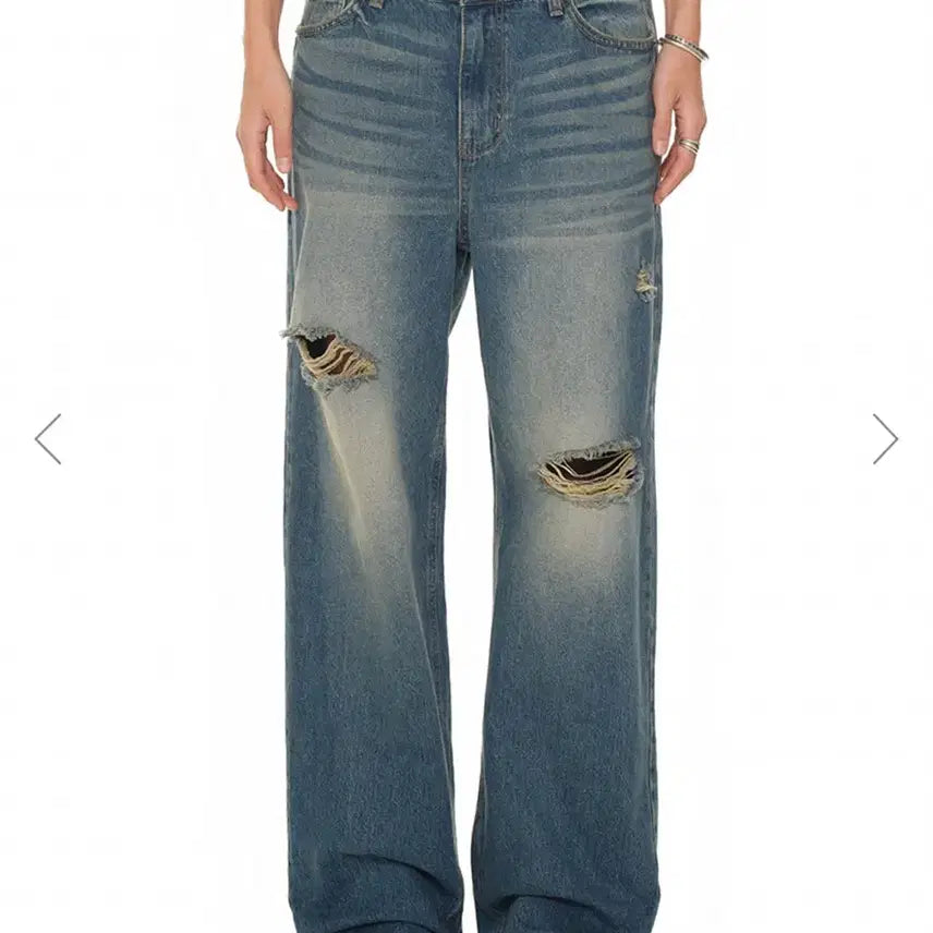 [BUNJANG] Too Much Tax Low Rise Loose Fit Damage Jeans L Size / 투머치택스 로우라이즈 루즈핏 데미지진 L사이즈