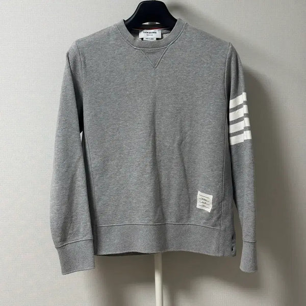 [BUNJANG] Thom Browne Diagonal Stripe Sweatshirt Gray / [3] 톰브라운 사선완장 맨투맨 그레이