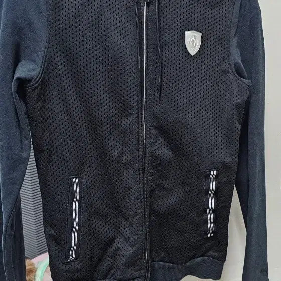 [BUNJANG] Ferrari Mesh Zip-Up Hoodie Black / 페라리 메쉬 후드집업 블랙