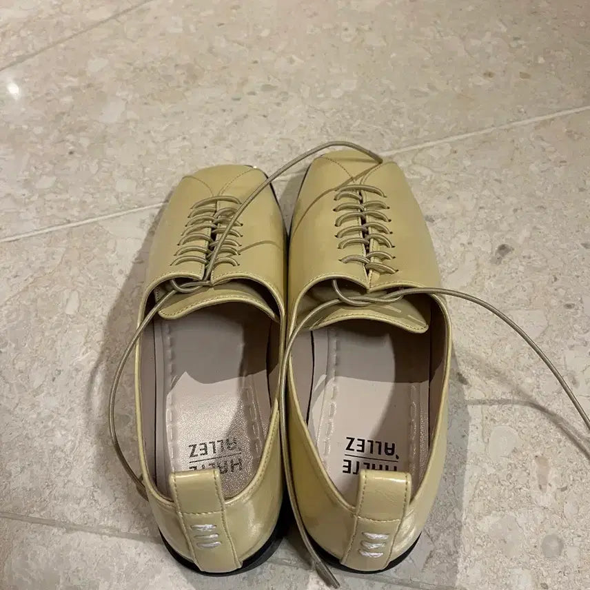 [BUNJANG] Alte Alte Loafer Butter Color Size 240 / 알뜨알레 로퍼 버터컬러