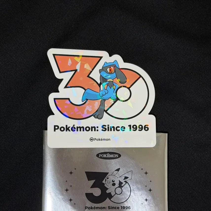 [BUNJANG] Pokemon 30th Anniversary Limited Edition Lior Random Logo Sticker / 리오르 한정판 포켓몬 30주년 팝업 로고스티커 랜덤 스티커