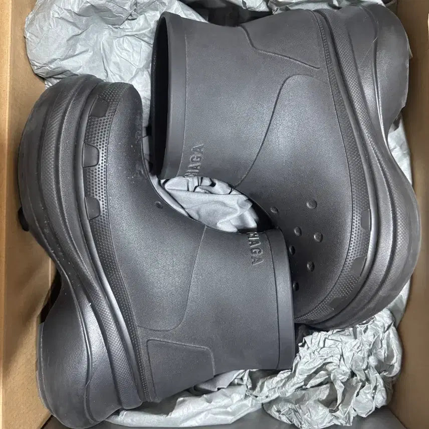 [BUNJANG] Balenciaga Crocs Boots Low Black / 발렌시아가 크록스 부츠 로우 42 민트급 팝니다