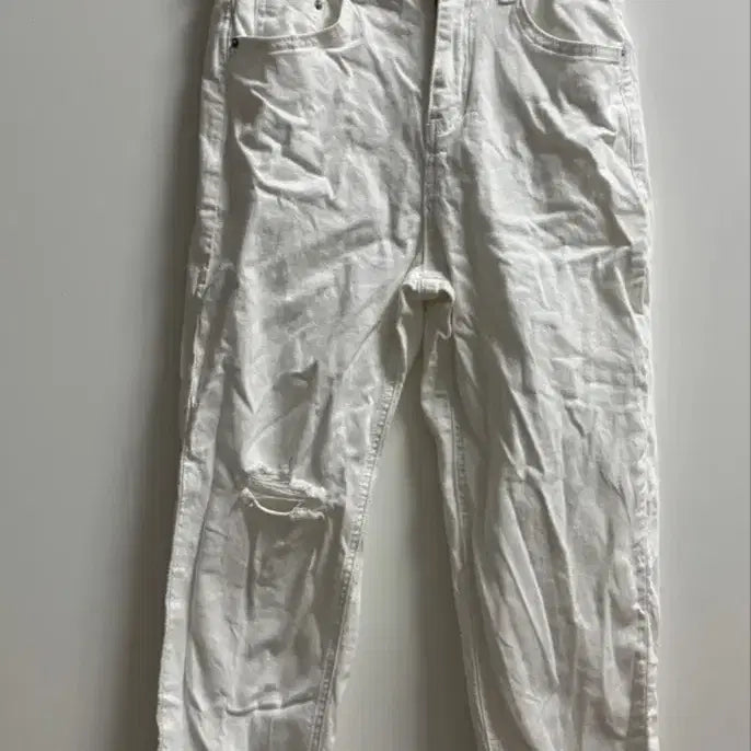 [BUNJANG] White Denim Straight Fit Pants / 화이트 데미지 일자핏 팬츠 청바지