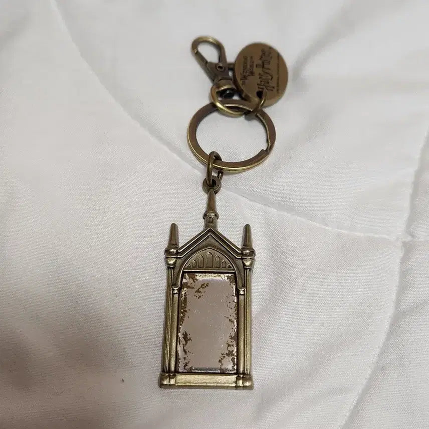 [BUNJANG] Harry Potter Mirror of Erised Keychain / 해리포터 소망의 거울 키링