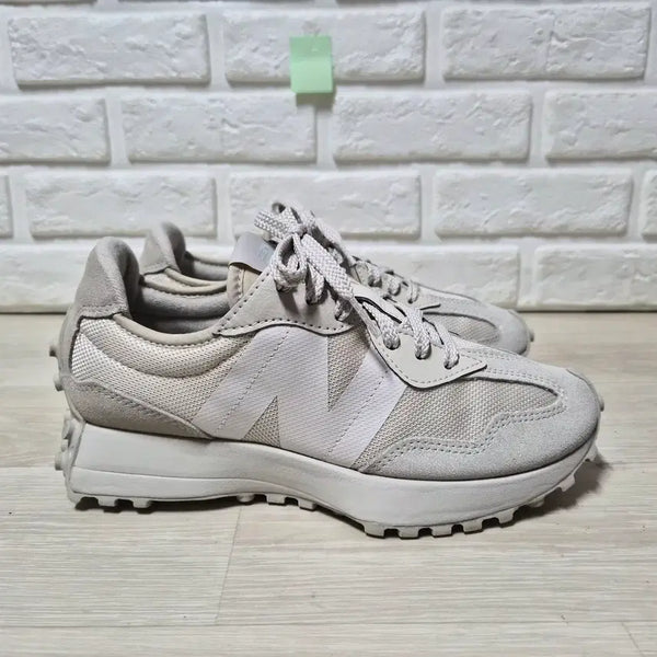 [BUNJANG] New Balance 327 Angora Beige Sneakers 250mm / 뉴발란스 327 씨솔트 앙고라 베이지 스니커즈 250mm