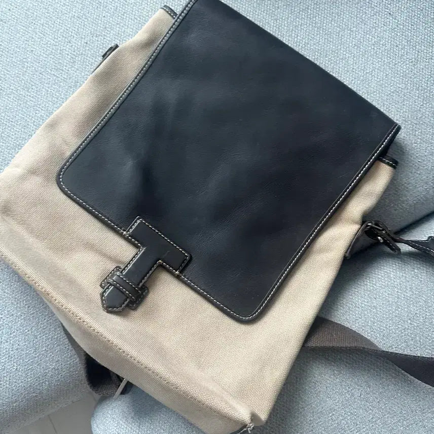 [BUNJANG] A. Testoni Canvas Crossbody Bag / a. testoni 캔버스크로스
