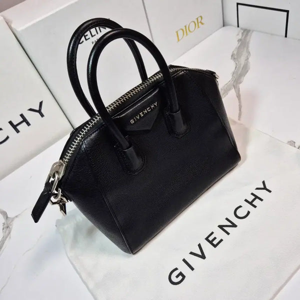 [BUNJANG] Givenchy Antigona Small Tote Bag / (정품) 지방시 안티고나 스몰 토트백 여성 가방 무광