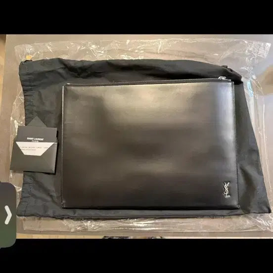 [BUNJANG] Saint Laurent Clutch Bag Black / 입생로랑 클러치
