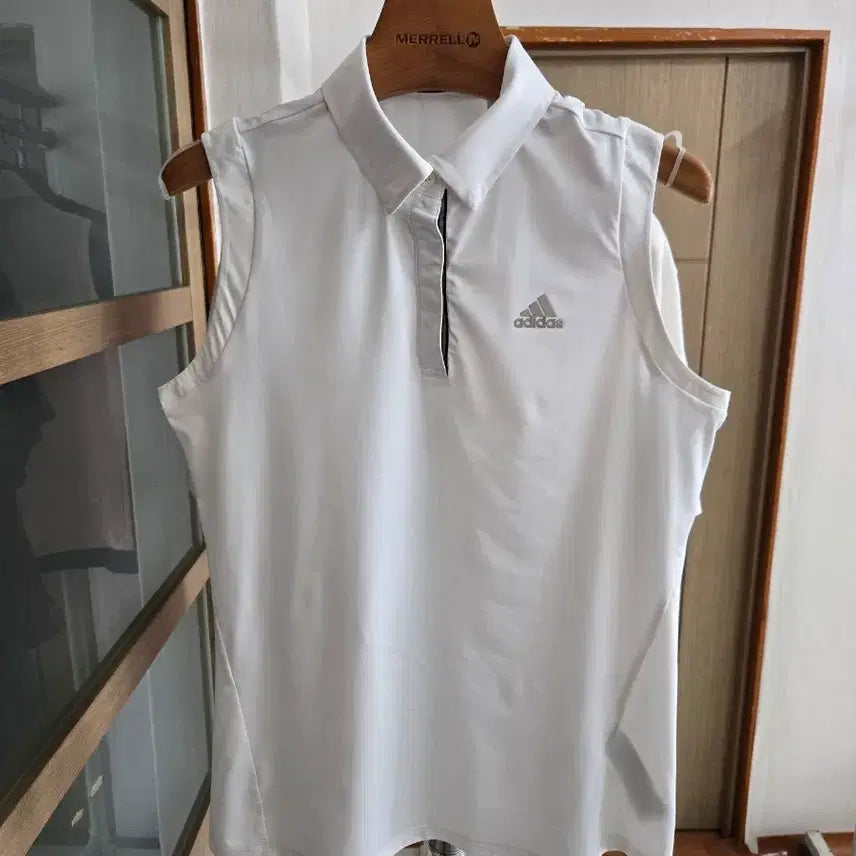 [BUNJANG] Adidas Women's Golf Sleeveless Performance T-Shirt (White, Size M) / 여성M 아디다스 골프 기능성  민소매 티셔츠 (나시티)