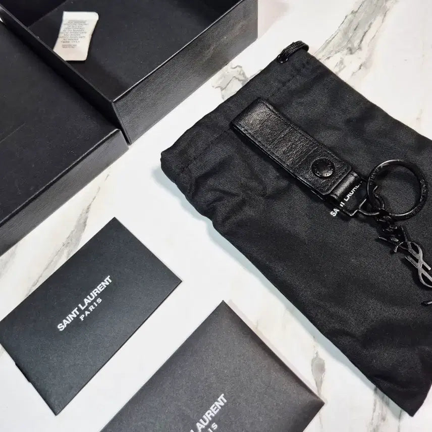 [BUNJANG] Saint Laurent Cassandra Monogram Keyring Holder / (정품) 입생로랑 카산드라 모노그램 키링 키홀더