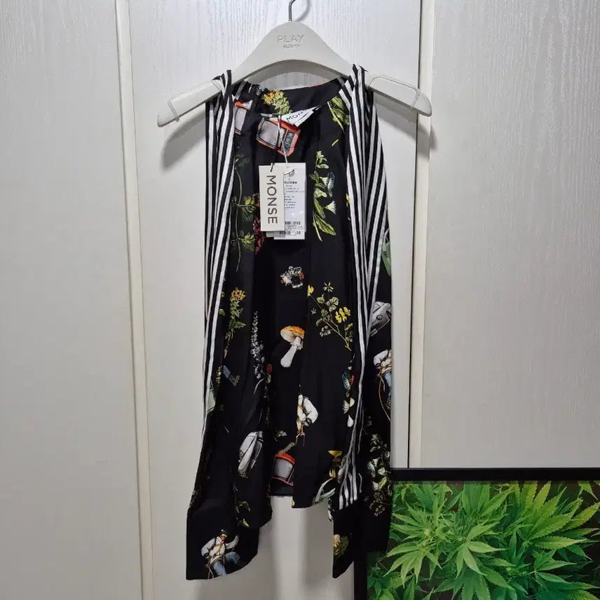 [BUNJANG] MONSE Black Shoulder Cutout Blouse / (초특가세일)(새상품)MONSE 블랙 어깨트임 블라우스