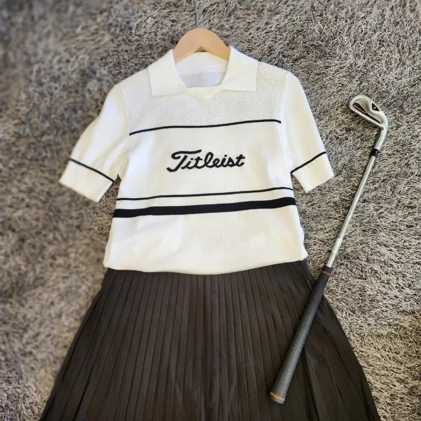[BUNJANG] Titleist Golf Wear Top + Pleated Skirt Set (Size S) / 타이틀리스트 골프웨어 상의 + 플리츠 스커트 S