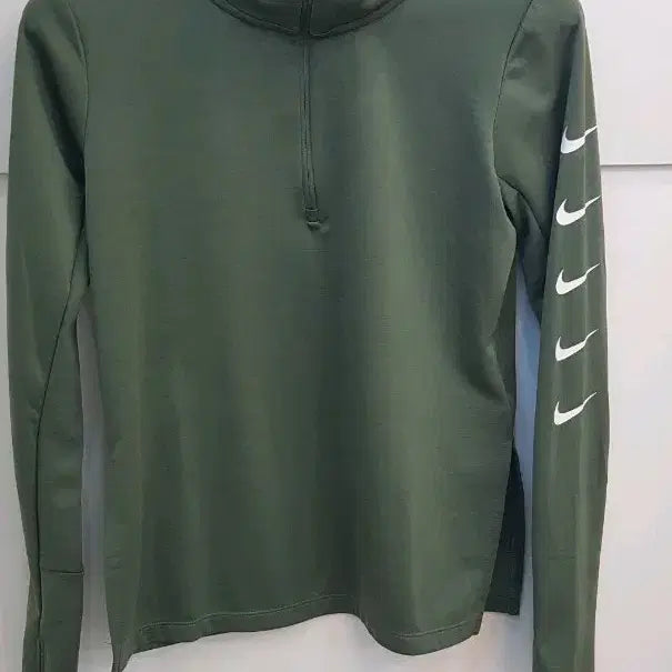 [BUNJANG] Nike Women's Dri-FIT Running Long Sleeve T-Shirt (Khaki, M) / 여성  나이키 카키 런닝 드라이핏 긴팔티  m