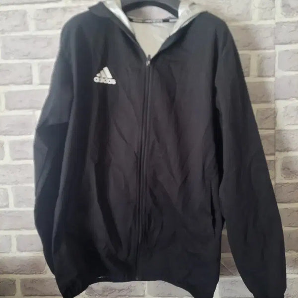 [BUNJANG] Adidas Black Hooded Jacket / 아디다스 블랙 후드 봄가을 점퍼105/알뜰한여우