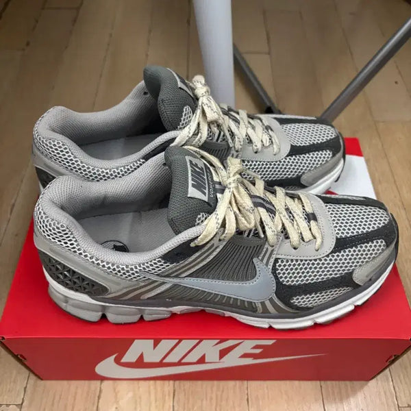 [BUNJANG] Nike Zoom Vomero 5 / 나이키 줌 보메로5