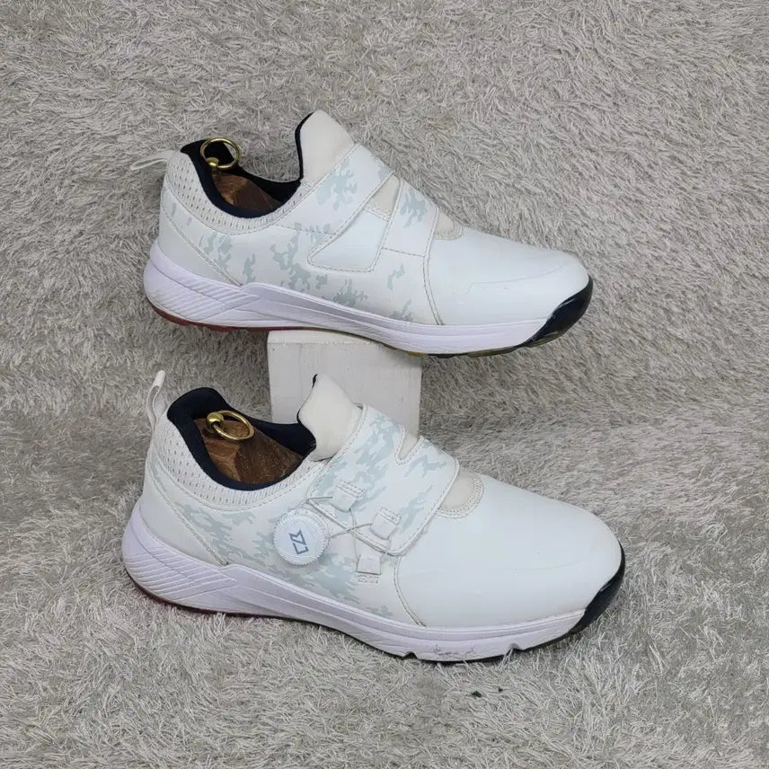 [BUNJANG] Cutter & Buck Spikeless Wire Golf Shoes Size 265 / 구제짱짱맨 265 커터앤벅 스파이크리스 와이어 골프화