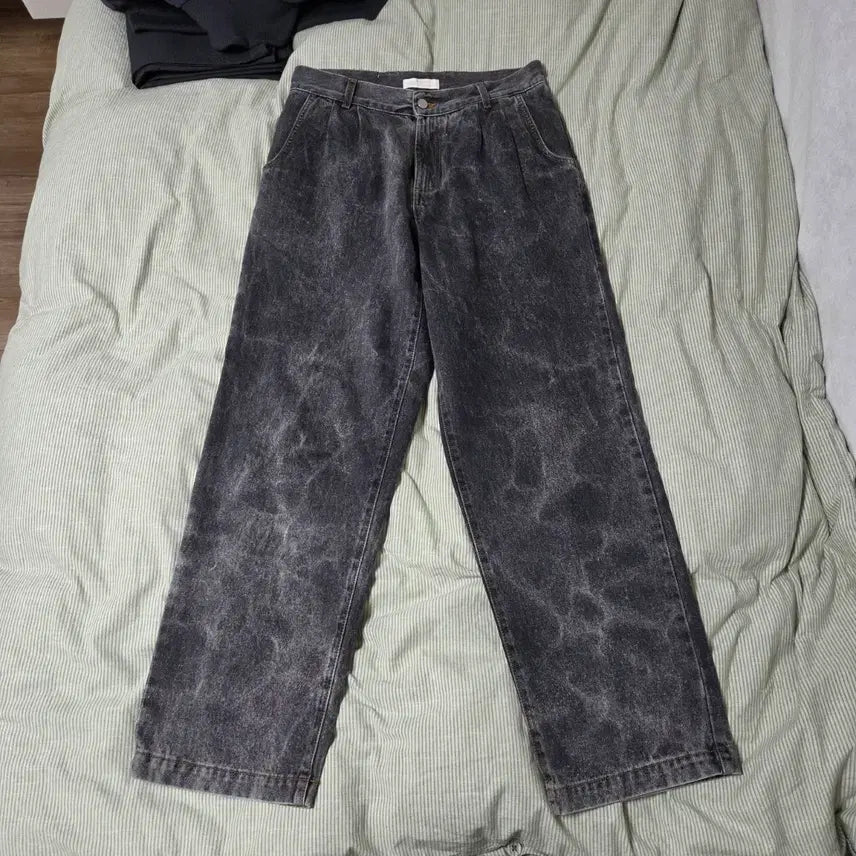 [BUNJANG] MFPEN Big Jean Marble Wash Wide Black Jeans S / 엠에프펜 MFPEN 빅 진 마블워시 S / 와이드 흑청바지