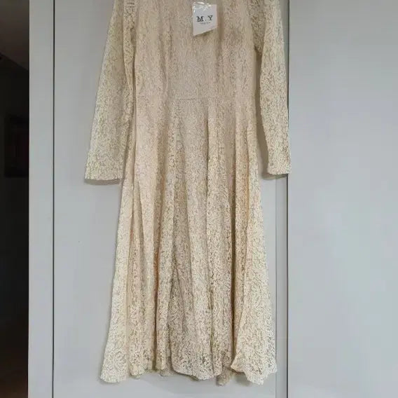 [BUNJANG] Mingyu Lace Long Dress / 밍유 레이스 롱원피스 새 옷