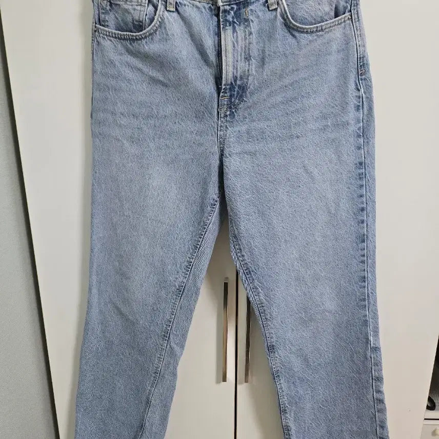 [BUNJANG] ZARA Light Wash Denim Crop Pants EUR 38 / 자라 ZARA 연청 데님 팬츠 28
