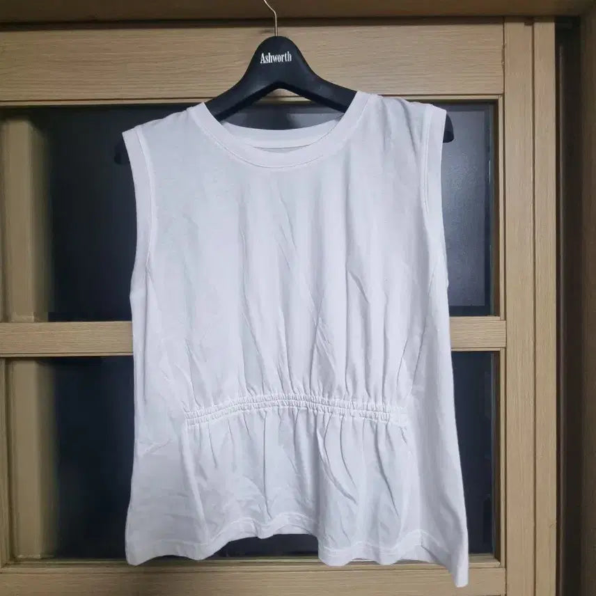 [BUNJANG] Banana Republic Sleeveless T-Shirt / 바나나 리퍼블릭 민소매 티셔츠s