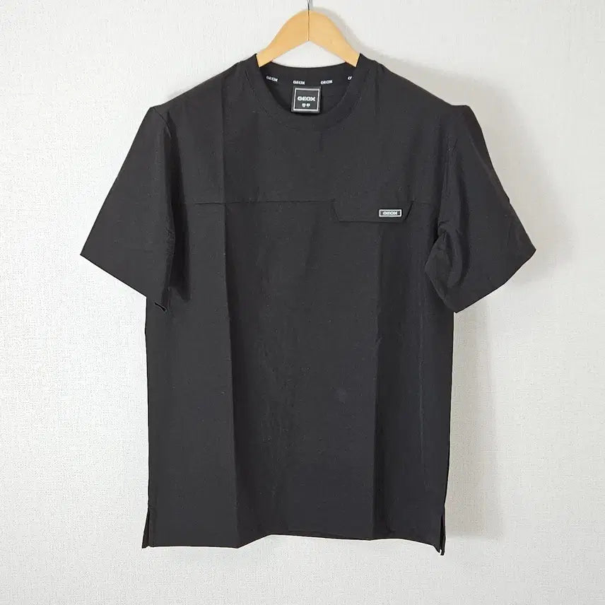 [BUNJANG] GEOX Woven Performance Half-Sleeve T-Shirt L (Mint Condition) / GEOX 제옥스 우븐 기능성 반팔 티셔츠 L 100 (거의 새상품)