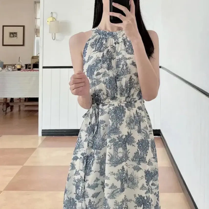 [BUNJANG] Twald Halterneck Long Dress / 뜨왈드 홀터넥 롱 원피스
