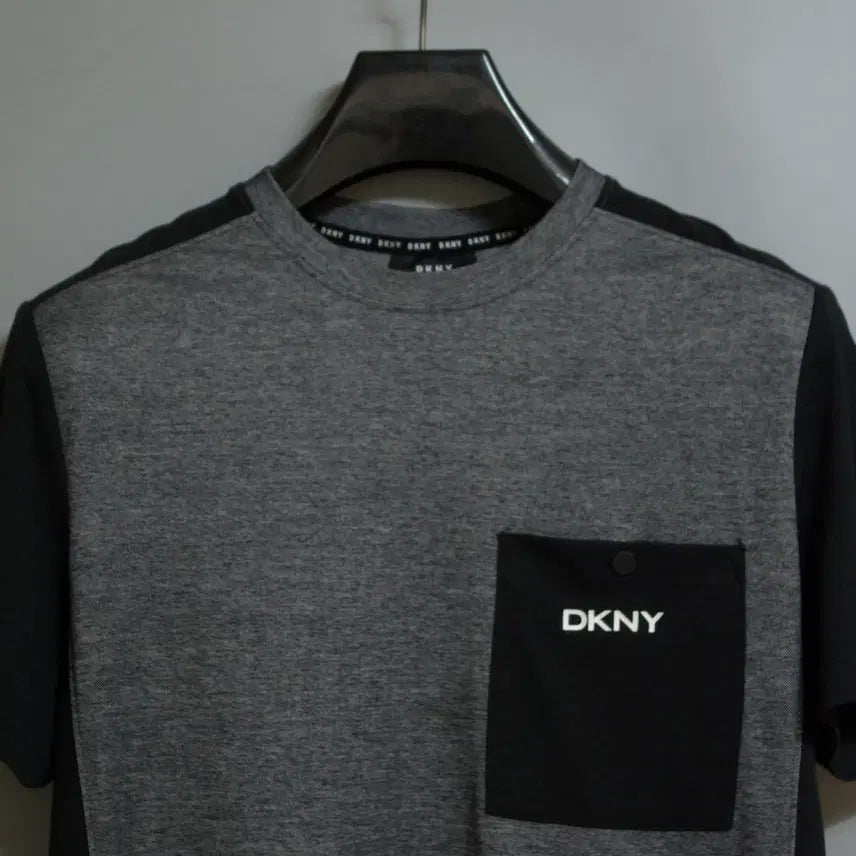 [BUNJANG] DKNY Cotton Blend Pocket Round Neck Short Sleeve T-Shirt / DKNY 포켓 반팔 라운드티셔츠 S(95)