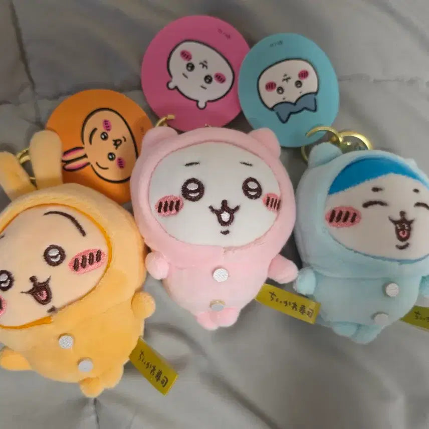 [BUNJANG] Chiikawa x Hello Kitty Pajamas Set (Usagi, Hachware, Cinnamoroll, Pompompurin) / 치이카와 키티 우사기 하치와레 파자마 시나모롤 폼폼푸린