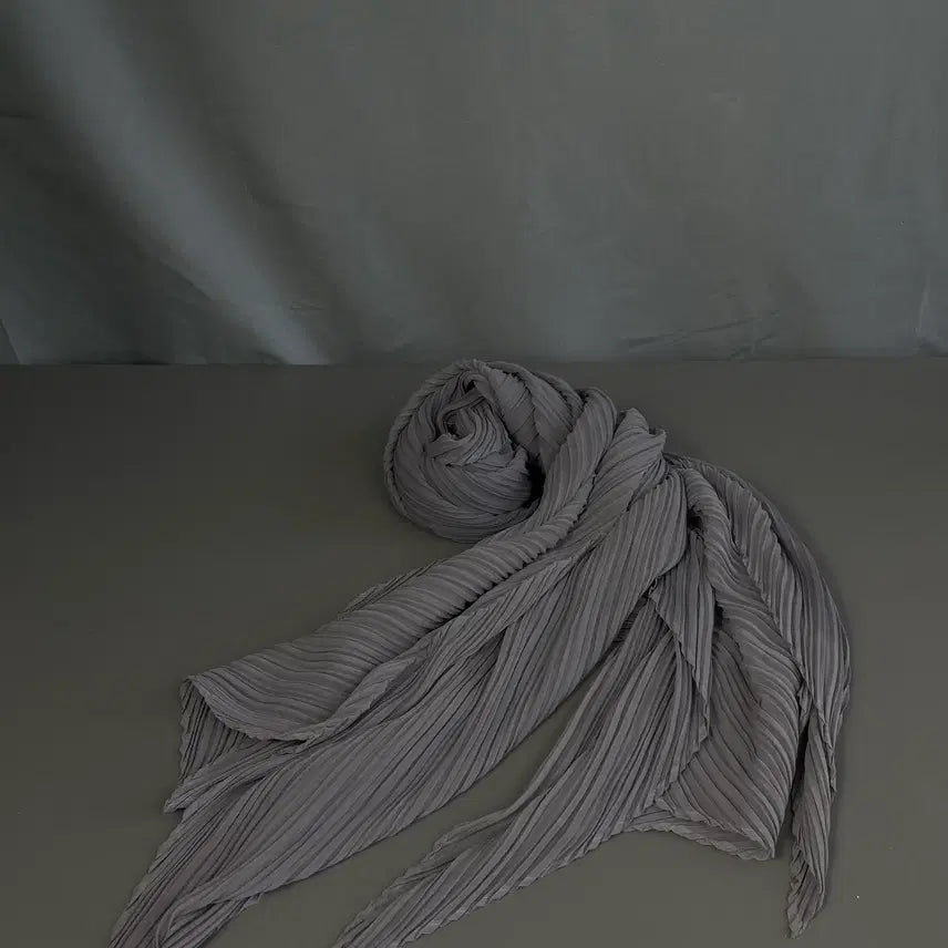 [BUNJANG] Issey Miyake Pleats Please Scarf Gray / 이세이미야케 플리츠플리즈 스카프