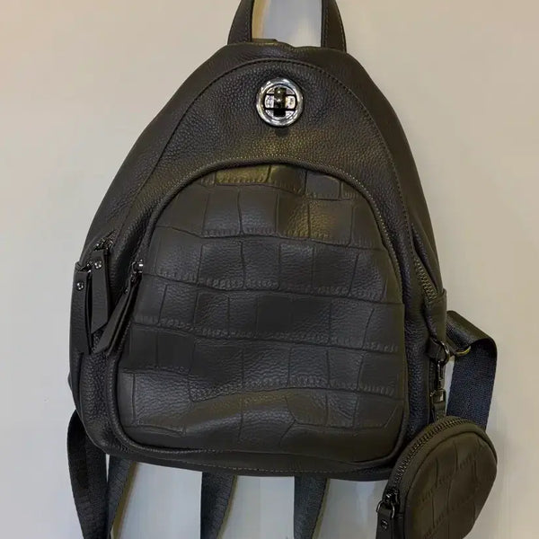 [BUNJANG] Laura Parker Crocodile Pattern Leather Backpack Grey / 로라파커 소가죽 악어패턴 백팩 그레이