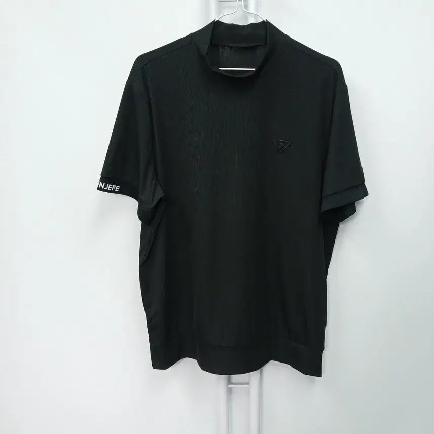 [BUNJANG] Benjef 24SS Half-Neck Short-Sleeve T-Shirt / 벤제프 24SS 반폴라 반팔 티셔츠 기능성 105