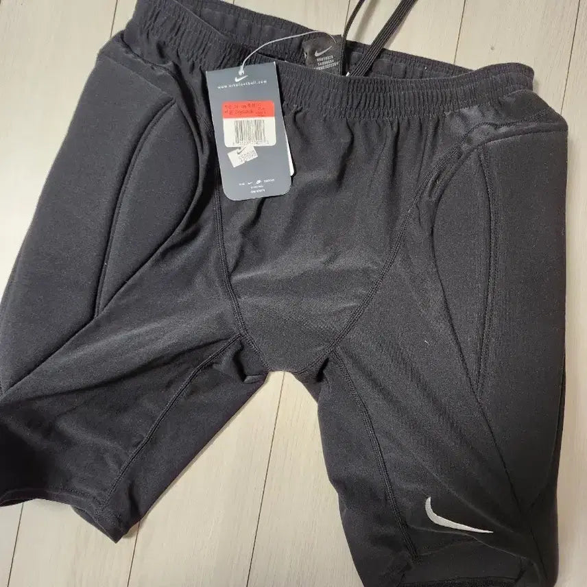 [BUNJANG] Nike Goalkeeper Padded Shorts / 택새상품)나이키 축구 풋살 골키퍼 보호패드 반바지꼭 골키퍼 아니어도