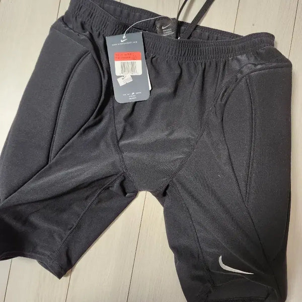 [BUNJANG] Nike Goalkeeper Padded Shorts / 택새상품)나이키 축구 풋살 골키퍼 보호패드 반바지꼭 골키퍼 아니어도