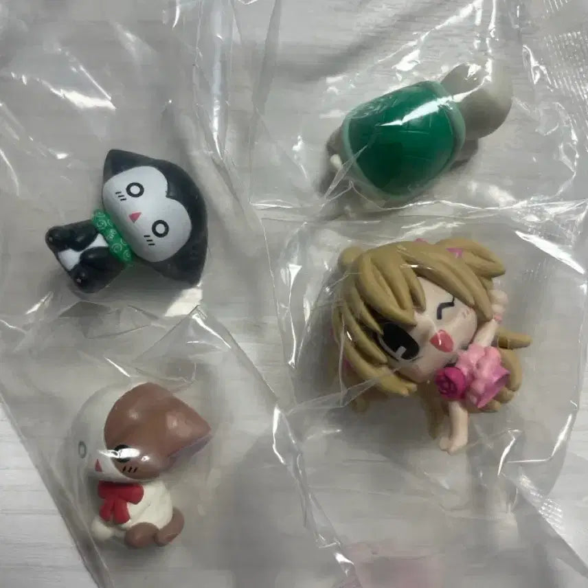 [BUNJANG] Rara's Style Diary Gacha Set (4 Types) / 라라의스타일기 가챠 4종