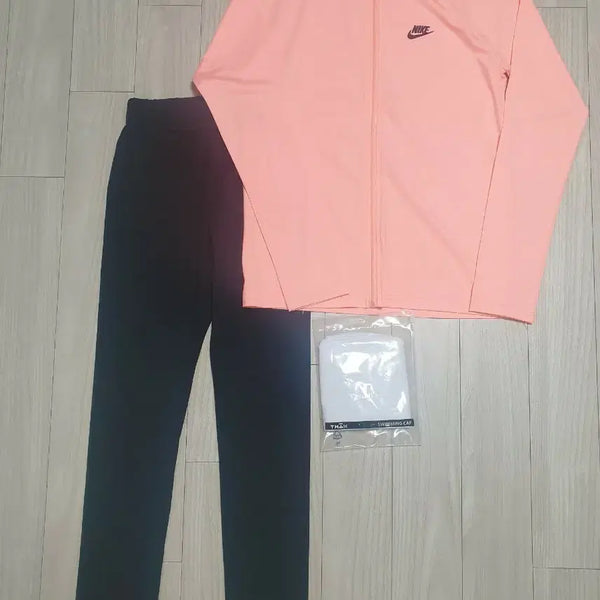 [BUNJANG] Kids Rash Guard Swimsuit Set (Top + Leggings + Swim Cap) / 키즈 래쉬가드 수영복세트 (상의+레깅스+수모)