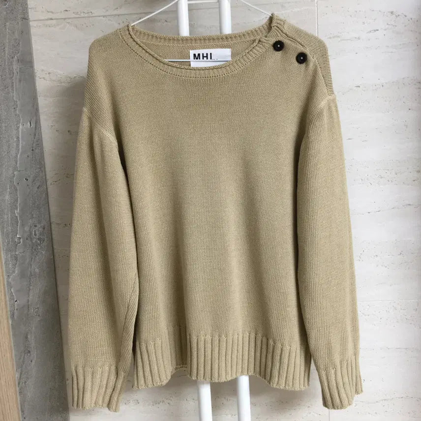 [BUNJANG] Margaret Howell Button Knit Size 66 / MHL 마가렛호웰 버튼 니트 66