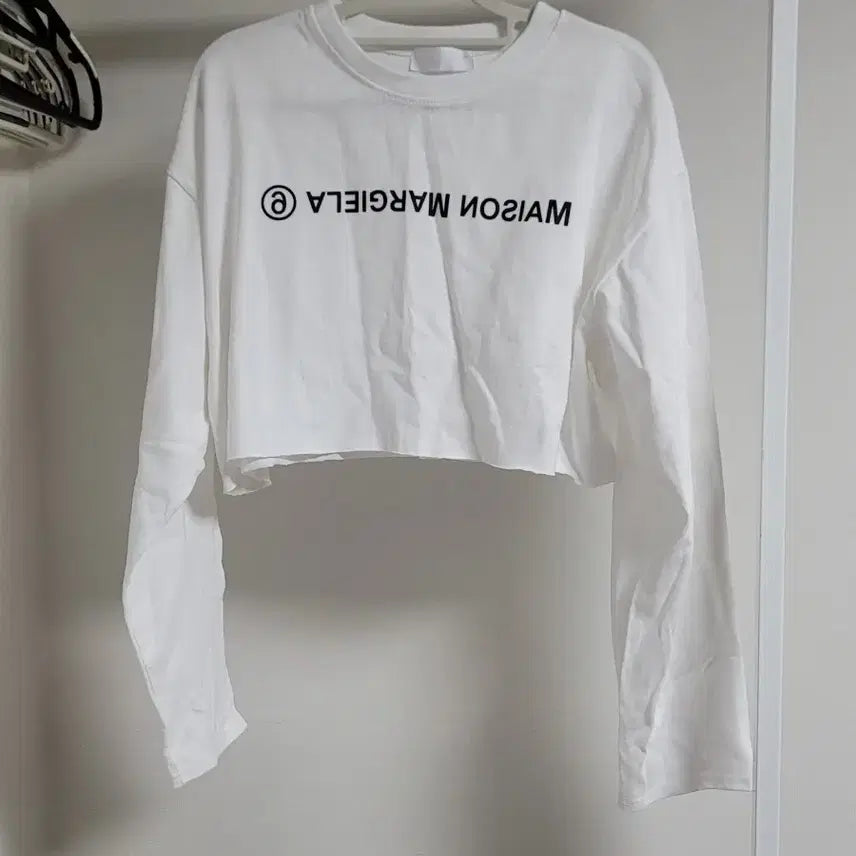 [BUNJANG] Cropped Long Sleeve T-Shirt White / 크롭 긴팔티 화이트