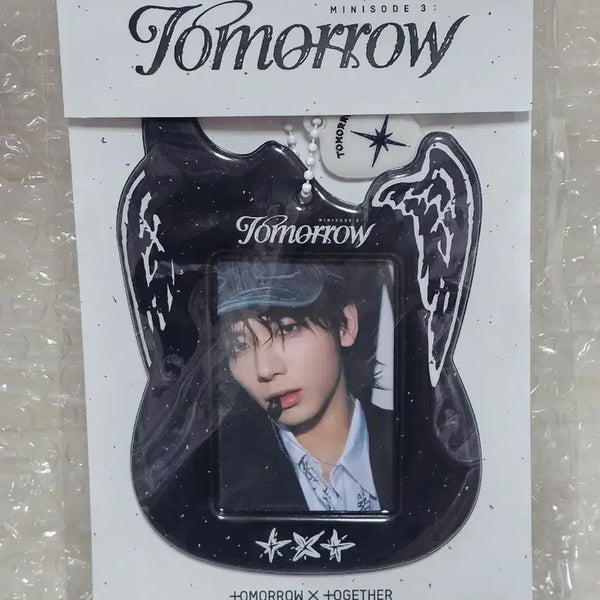 [BUNJANG] TXT TOMORROW X TOGETHER Deja Vu Popup MD Taehyun Photocard Holder Keyring / 투바투 투모로우 데자부 데자뷰 팝업 md 기타 포카 포카홀더 키링 태현