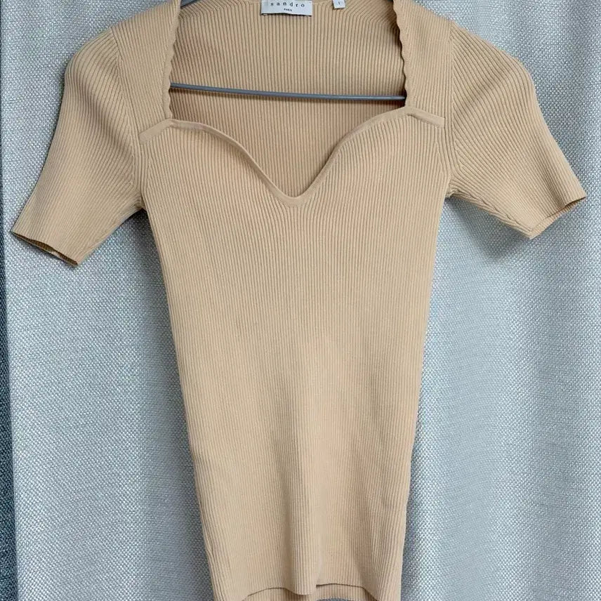 [BUNJANG] Sandro Square Neck Heart Neck Ribbed Knit / 산드로 스퀘어넥 하트넥 골지 니트