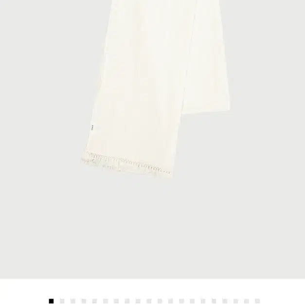 [BUNJANG] ETHOS TASSEL SCARF Ivory New / ETHOS 에토스 TASSEL SCARF 아이보리 새상품