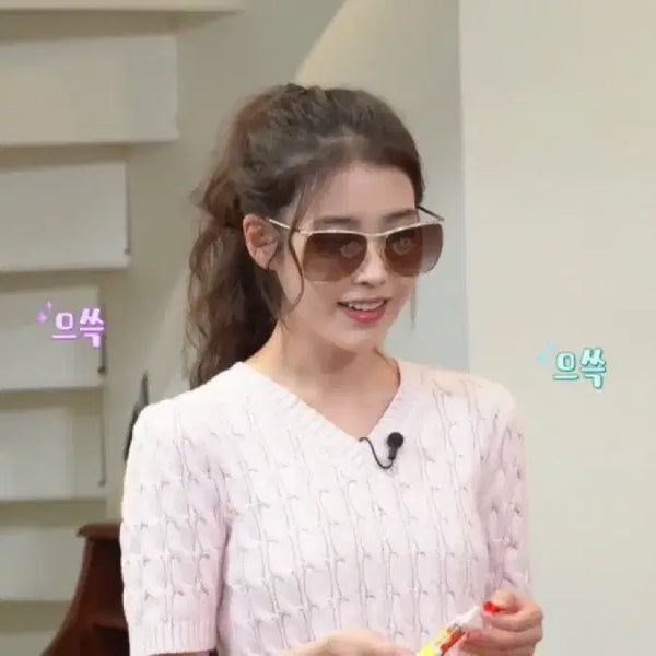 [BUNJANG] Fabric Colorology Cable Knit Short Sleeve Knit (IU Wear) / 패브릭컬러지 꽈배기 반팔니트(아이유 착용)