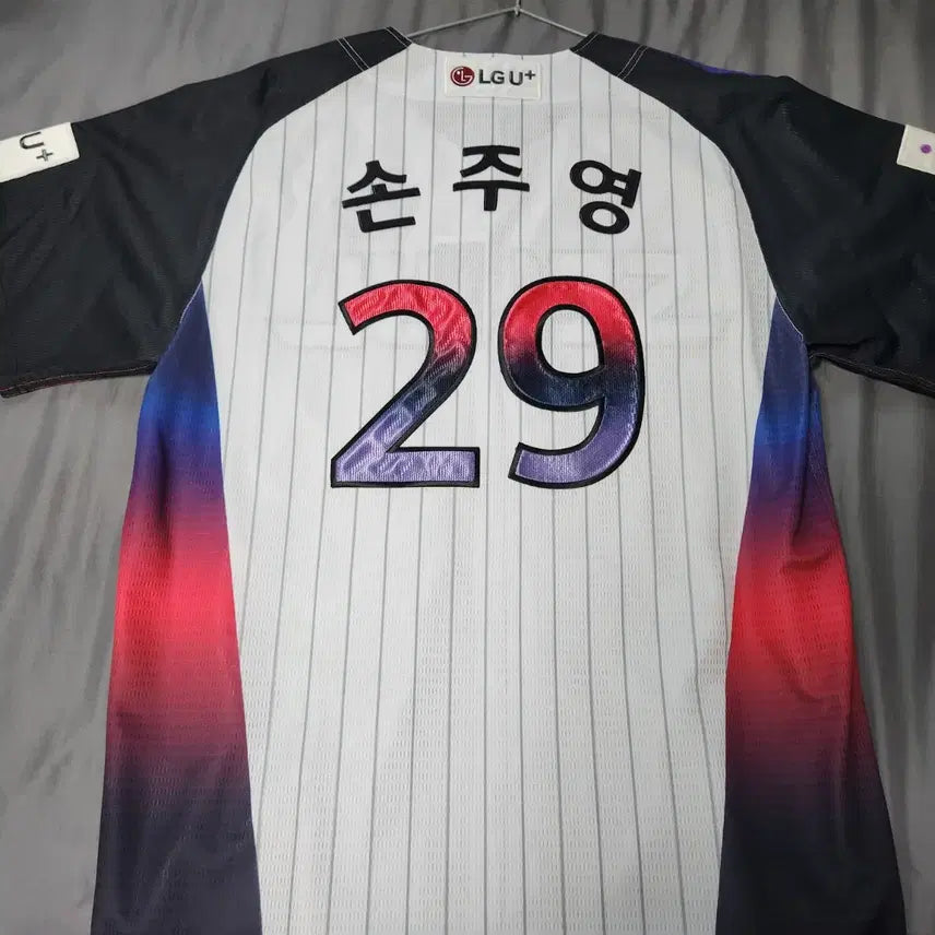 [BUNJANG] LG Twins Son Joo-young Seoul Night Premium Uniform 3XL (Size 115) / (115) LG트윈스 손주영 서울의밤 유니폼