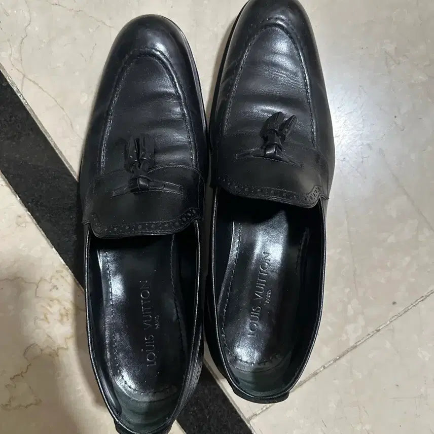 [BUNJANG] Louis Vuitton Black Loafer Shoes Size 8.5 L (275mm) / **루이비통 블랙 로퍼 남성 구두 275(8 1/2L) 빅사이즈 스니커즈