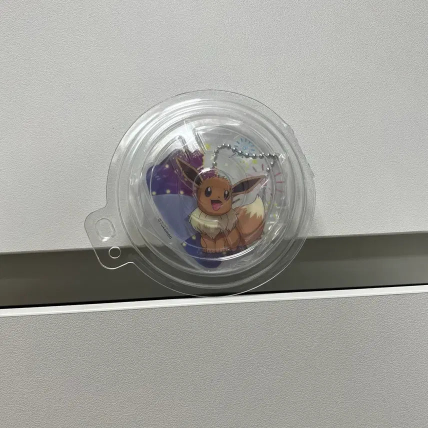 [BUNJANG] Pokemon Eevee Acrylic Keychain / 포켓몬스터 (이브이) 아크릴 키링 굿즈