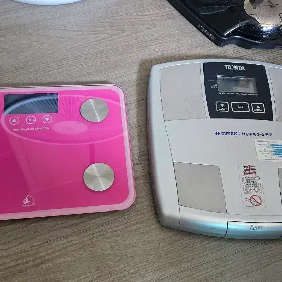 [BUNJANG] Body Fat Scale and Weighing Scale / 체지방 측정계 체중계